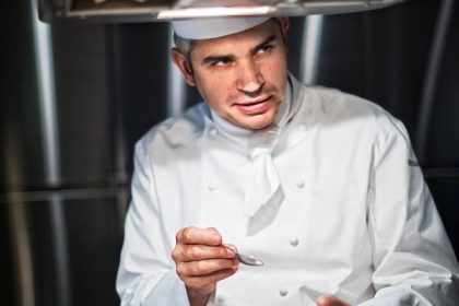 A Game of Stars: The Pressure Cooker of Restaurant and Chef Ratings