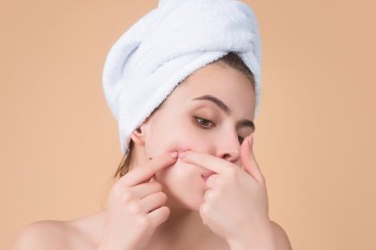 5 easy home remedies to remove blackheads on cheeks