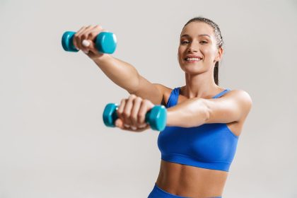 Shed the extra kilos with these 10 strength training exercises for weight loss