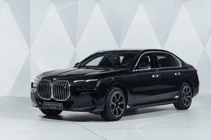 Check out this bulletproof electric luxury sedan from BMW, the i7 Protection