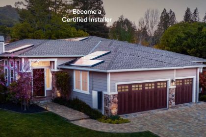 Tesla calls to certify energy installers as it winds down its solar installations