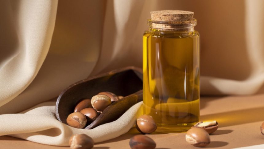 Argan oil for skin: Know if there are any benefits of ‘liquid gold’ for face