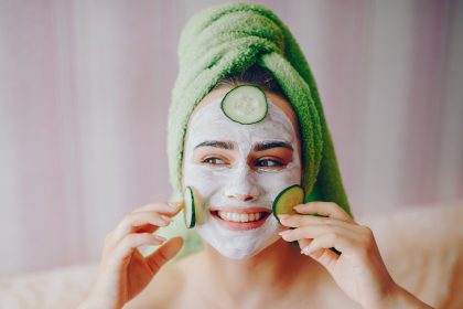 Give these 7 vegan face masks a try if you want a glowing skin