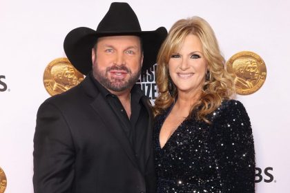 Garth Brooks & Trisha Yearwood: Photos of the Country Couple