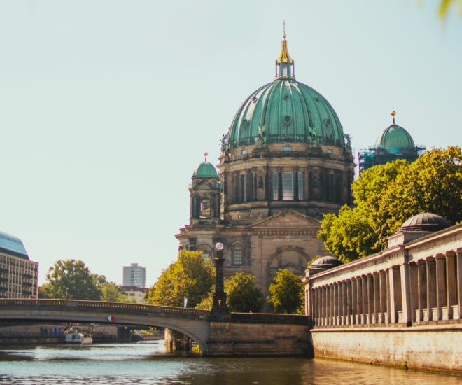 Exploring Berlin: A Sensory Journey Through Its Best Hotels