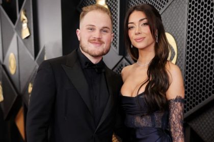 LOS ANGELES, CALIFORNIA - FEBRUARY 04: (L-R) Zach Bryan and Brianna LaPaglia attend the 66th GRAMMY Awards at Crypto.com Arena on February 04, 2024 in Los Angeles, California. (Photo by Neilson Barnard/Getty Images for The Recording Academy)