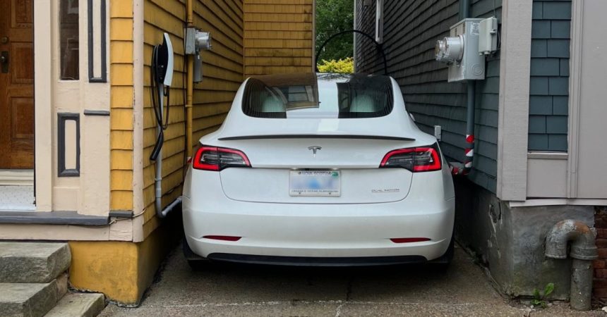 Tesla updated its summon feature. Now this owner can’t get to his car.