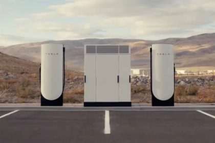 Tesla announces 500 kW charging as it finally delivers V4 Supercharger cabinets