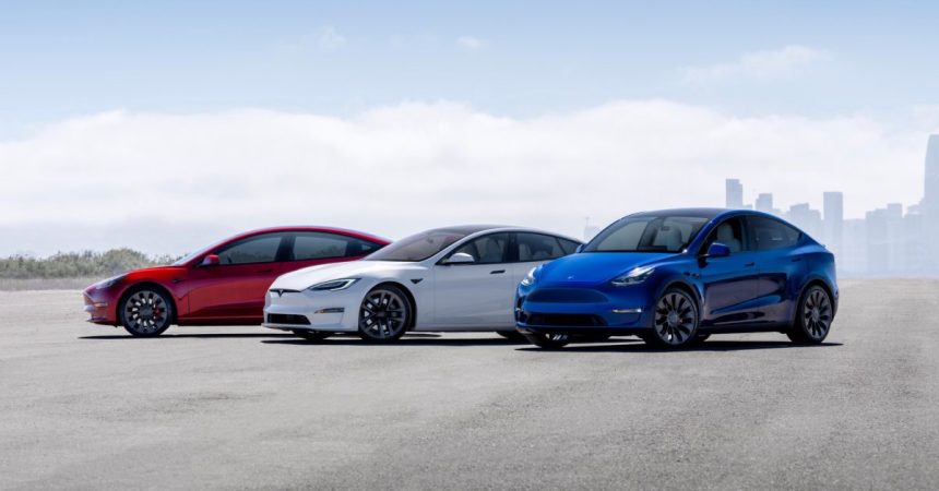 Tesla Model Y and Model 3 get slight range bumps